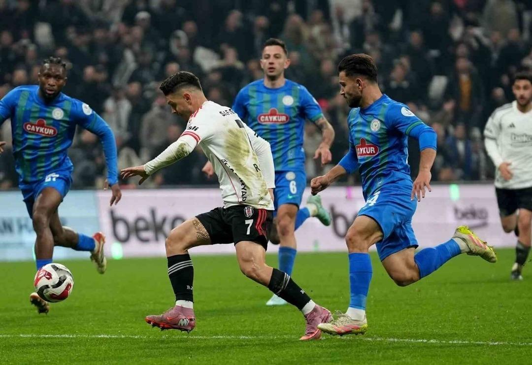 İLK YARI BİTTİ! İŞTE S&Uuml;PER LİG PANORAMASI 4