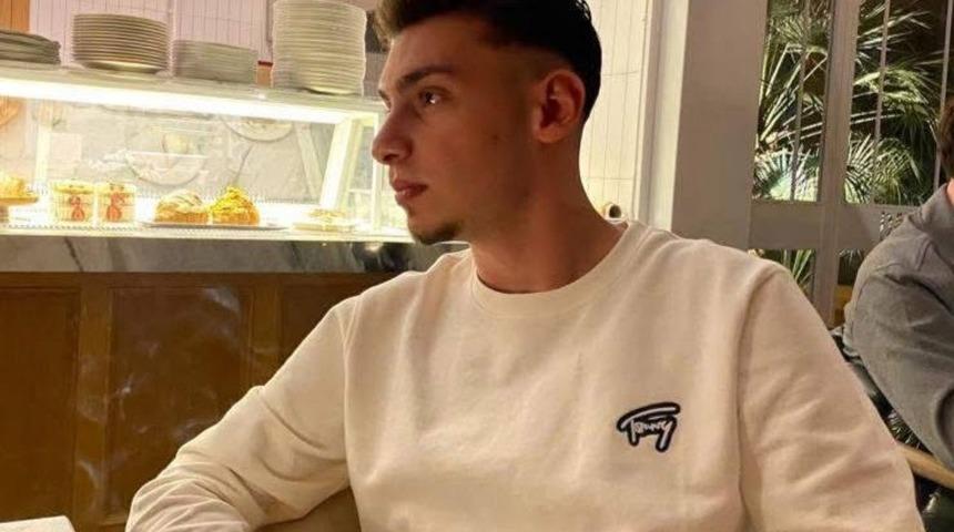 Gen&ccedil; motosiklet s&uuml;r&uuml;c&uuml;s&uuml; kazada hayatını kaybetti