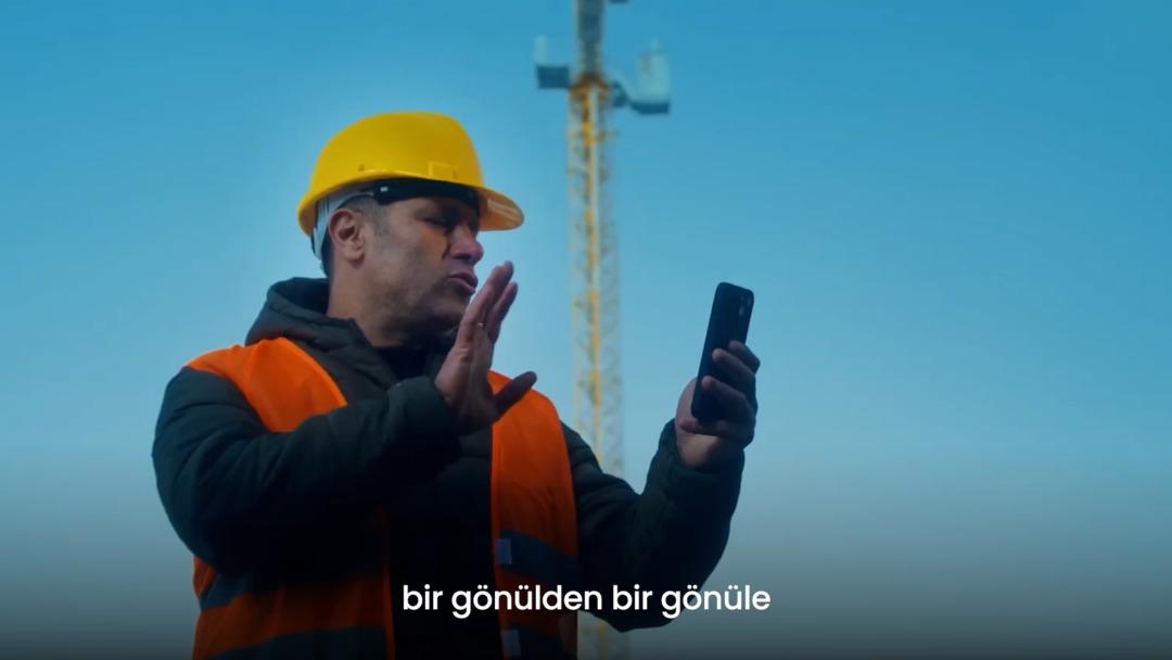 Bakan Kurum dan deprem bölgesi için  Tohum  filmi paylaşımı 3