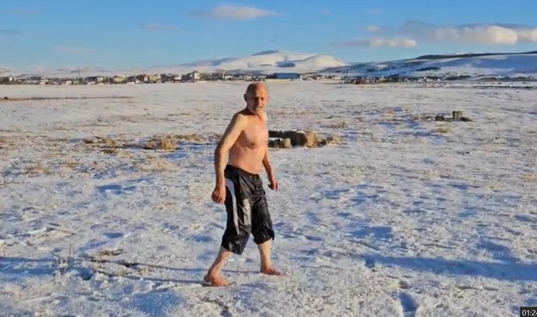 T&uuml;rkiye&rsquo;nin en soğuk yerlerinden biri: G&ouml;le nin  Buz adamı nı g&ouml;renler şaşırıyor! 1