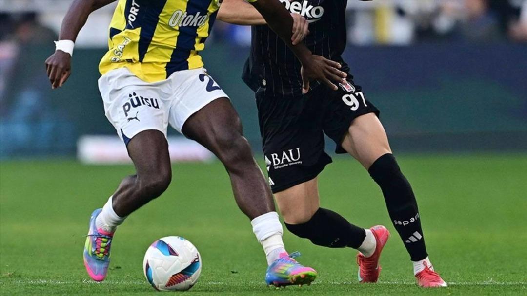 Kadık&ouml;y de bol eksikli derbi iki hoca da kara kara d&uuml;ş&uuml;n&uuml;yor! İşte Fenerbah&ccedil;e-Beşiktaş ma&ccedil;ının muhtemel 11 leri 3