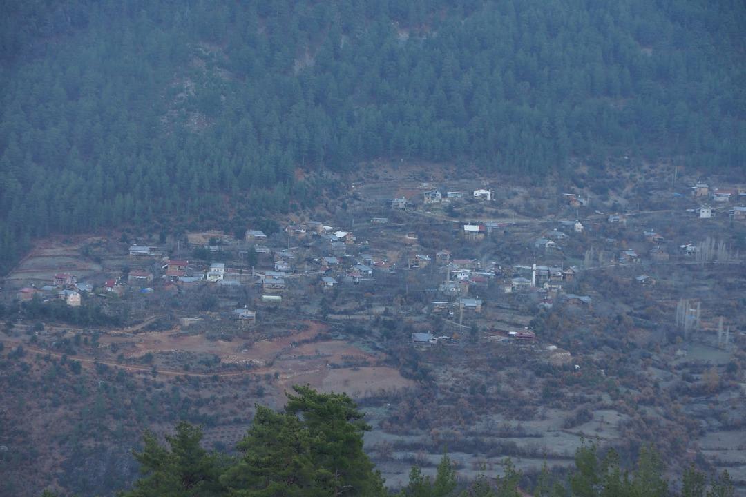 Yer: Karaman! Bu k&ouml;y 2 ay g&uuml;neş g&ouml;rm&uuml;yor!  1