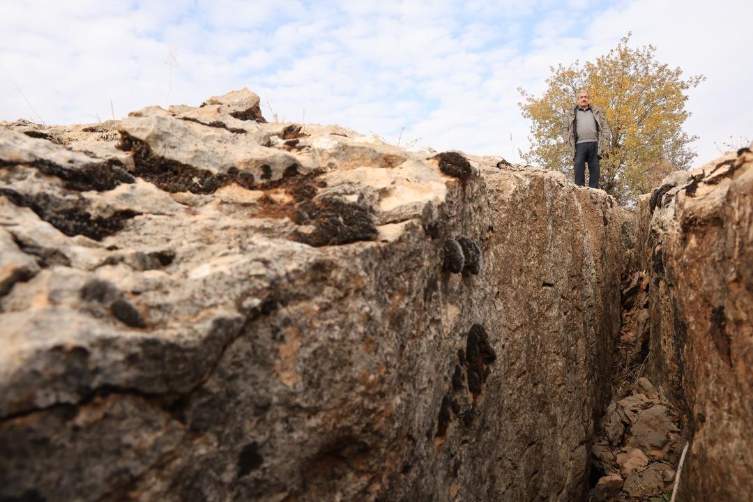 Diyarbakır da bulundu: Y&uuml;z milyonlarca yıl &ouml;nceye ait! "Depremler bundan kaynaklanıyor" 7