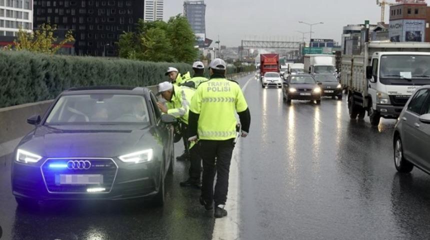 Anayasa Mahkemesi'nden ara&ccedil; sahiplerini ilgilendiren 'iptal' kararı 