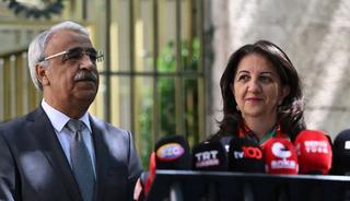 DEM Parti İmralı Heyeti, Bakan Tun&ccedil;'u ziyaret etti