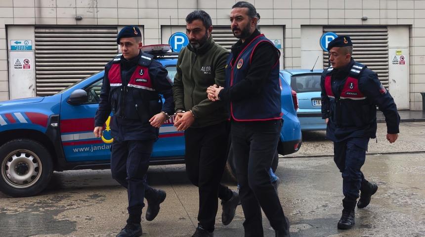 30 yıl hapisle aranan cezaevi firarisi bağ evinde yakalandı