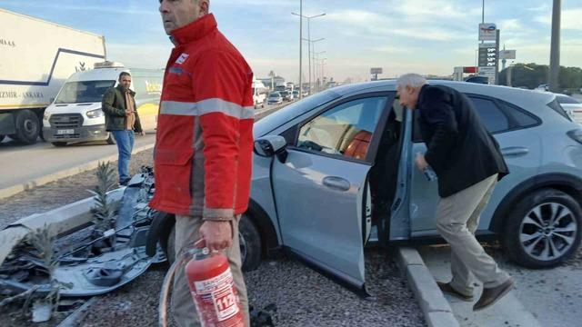 Hurdaya d&ouml;nen ara&ccedil;tan yaralı kurtuldu 3