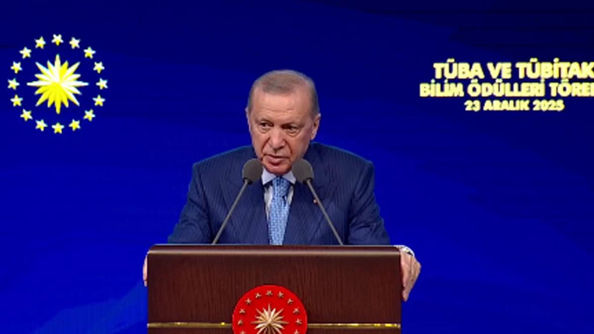 Stratejik mutabakat imzalandı! Cumhurbaşkanı Erdoğan: "Ülkemiz bölgesinin veri üstü konumuna gelecektir" - Güncel Haberler