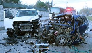 Ağabeyi ve kuzeninin &ouml;ld&uuml;ğ&uuml; kazada yaralanan Hamit, yaşam savaşını yitirdi