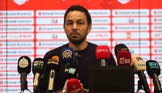 Kocaelispor teknik direkt&ouml;r&uuml; Sel&ccedil;uk İnan: "Yenilmez olmak istiyoruz"
