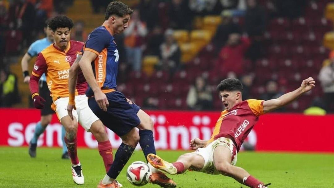 G.SARAY DA ZAMAN GEN&Ccedil;LERİN ZAMANI! GİTMELİ Mİ KALMALI MI? 1