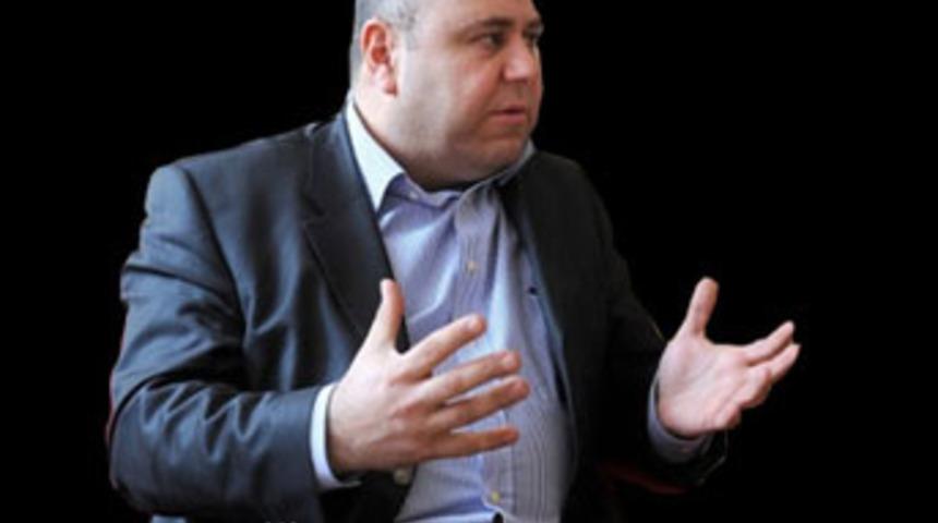 İş adamına 6 ay uzaklaştırma!