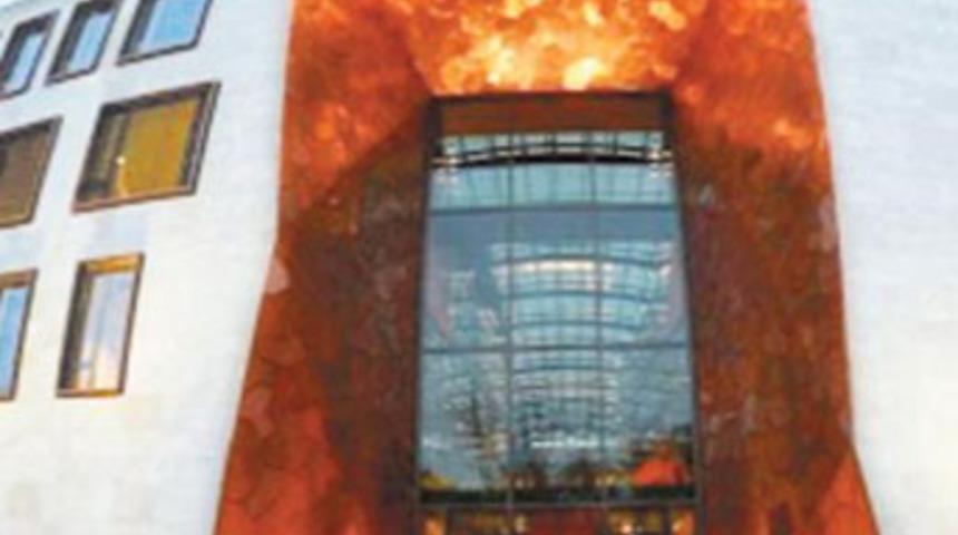 Konsolosluklar ‘emlak ofisi’ oluyor