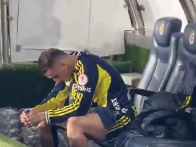 &Ccedil;&ouml;kt&uuml; kaldı! Herkesin konuştuğu g&ouml;r&uuml;nt&uuml;