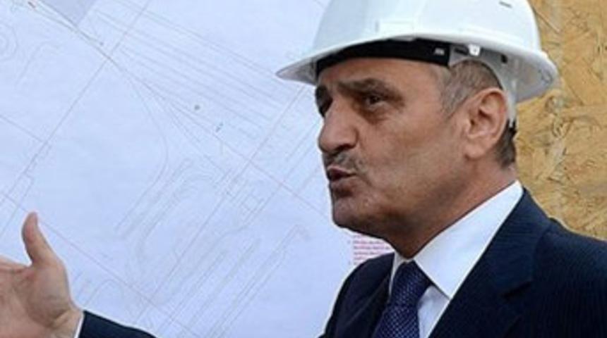 Bayraktar Paris’te ifade veriyor