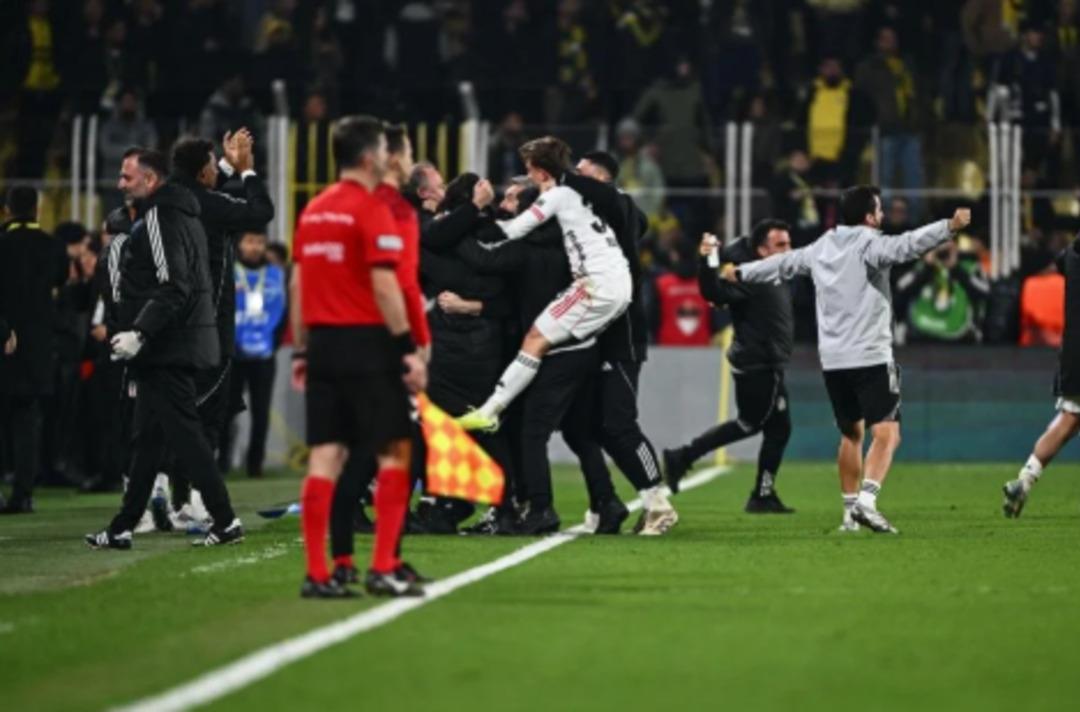 &Uuml;mit &Ouml;zat tan Sergen Yal&ccedil;ın a olay yaratan tepki: Ben olsam bug&uuml;n kovarım 5