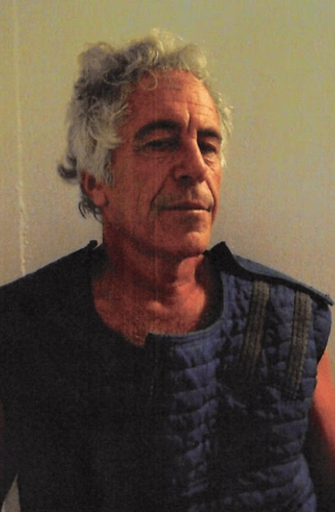 Epstein in &ouml;l&uuml;m&uuml;ne dair t&uuml;yler &uuml;rpertici ayrıntılar! H&uuml;cresine d&ouml;nmekten korkuyormuş 1