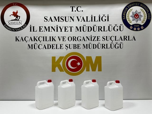 Samsun'da yılbaşı &ouml;ncesi ka&ccedil;ak alkol operasyonu