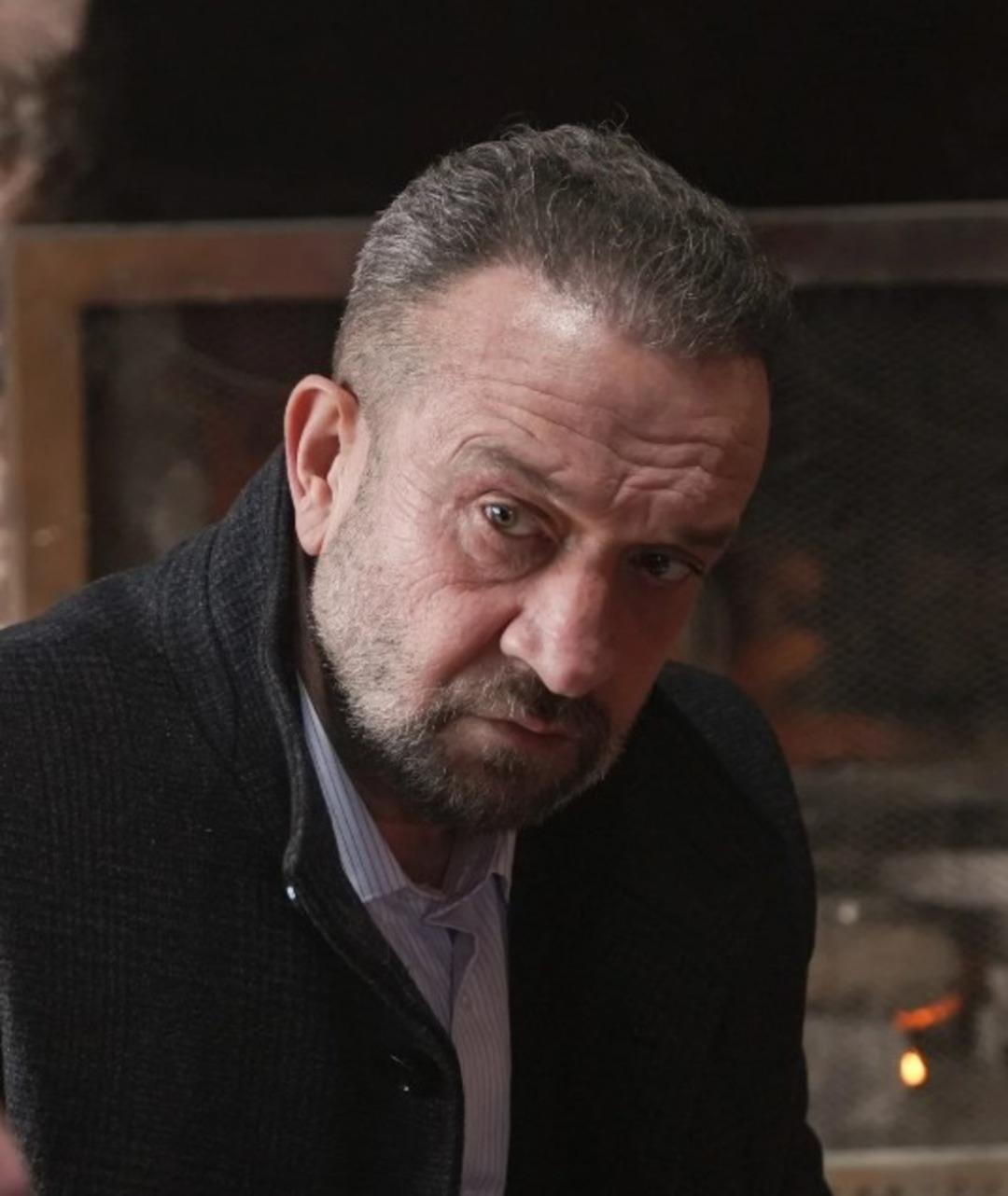 Eşref R&uuml;ya da şaşırtan ayrılık! Eşref R&uuml;ya Nisan &ouml;l&uuml;yor mu? Final sahnesi sosyal medyayı salladı 4