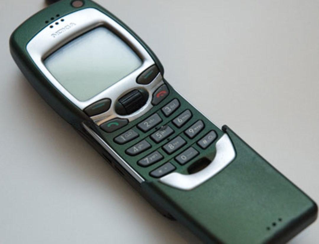 Фото старого нокиа. Nokia 7110 1999. Телефон Nokia 7110. Нокиа 7110 год выпуска. Nokia 8855.