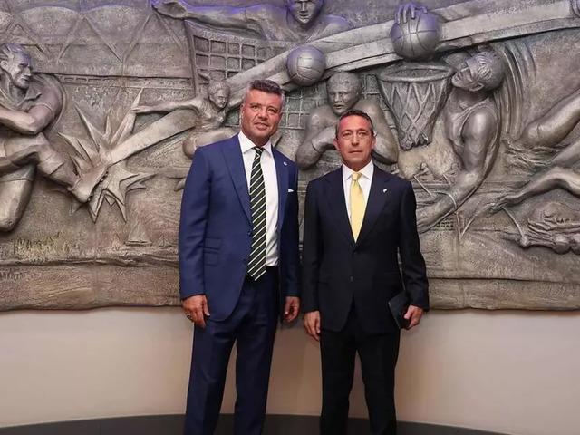 Ali Ko&ccedil;'tan Sadettin Saran'a destek