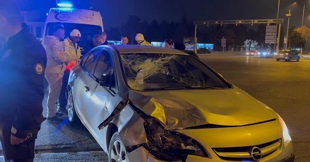 Kayseri&rsquo;de otomobille motosiklete &ccedil;arpıştı: 1 ağır yaralı 4