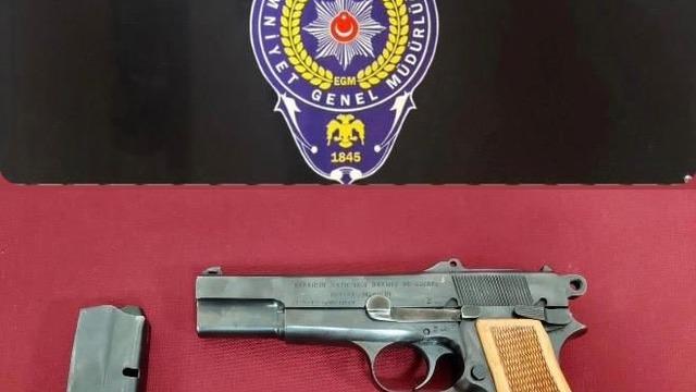 Gaziantep’te düğünde havaya ateş eden şahıs yakalandı