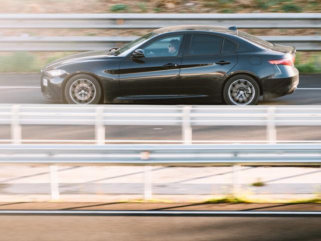 Alfa Romeo&rsquo;nun sınırlı &uuml;retim ile gelen iki yeni modeli tanıtıldı!