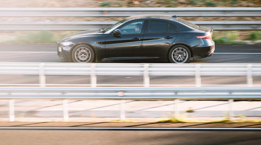 Alfa Romeo&rsquo;nun sınırlı &uuml;retim ile gelen iki yeni modeli tanıtıldı!