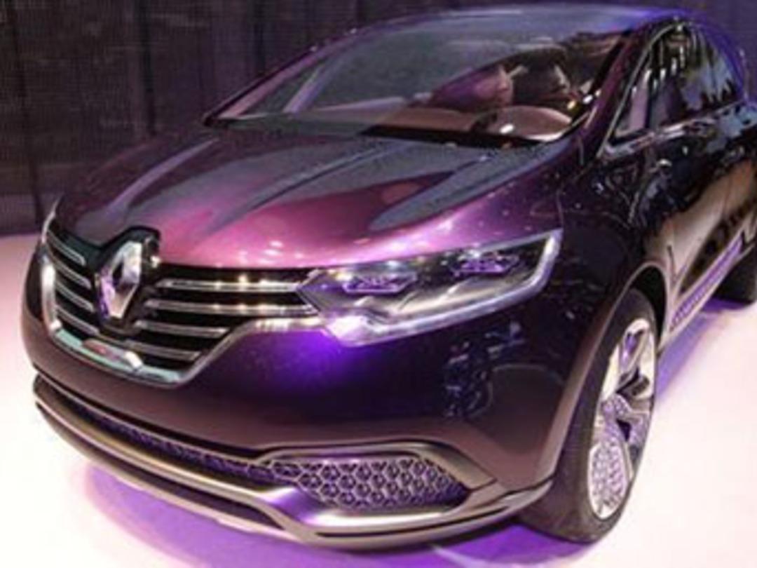 Ford ve Renault'dan l&uuml;ks olma yarışı!