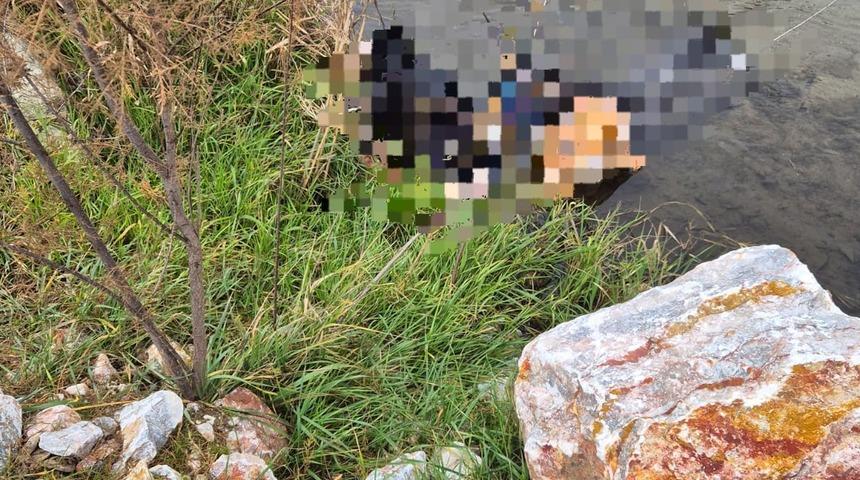 Trenin ge&ccedil;tiği k&ouml;pr&uuml;de hayatını kaybetti