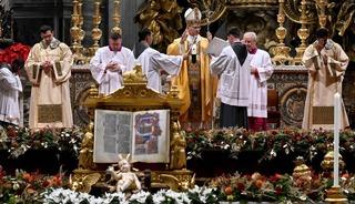 Papa 14&rsquo;&uuml;nc&uuml; Leo, Vatikan'da ilk kez Noel ayini y&ouml;netti