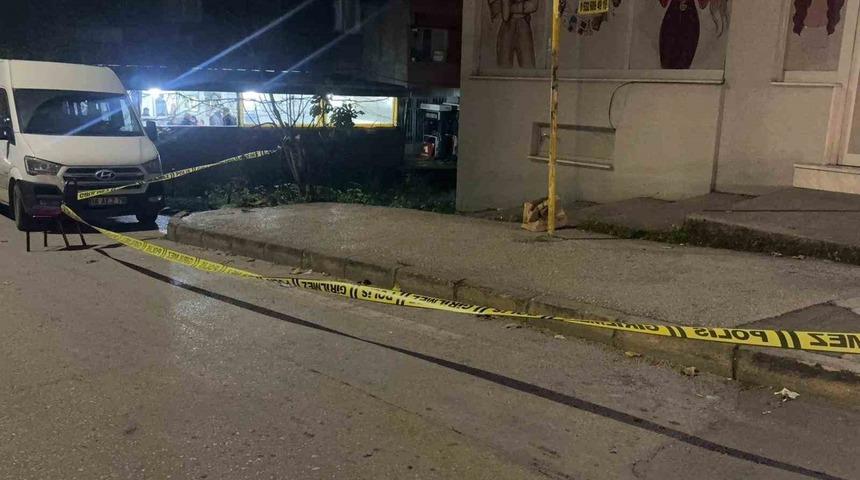 Ara&ccedil;tan kurşun yağdıran zanlı tutuklandı