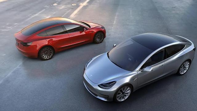ABD'de Tesla için alarm zilleri! 179 bin araç için inceleme