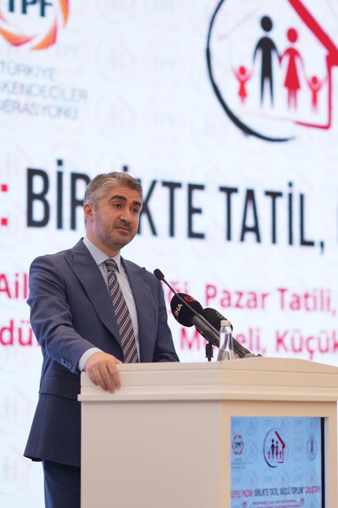 Marketler pazar g&uuml;n&uuml; kapanacak mı? Anlaştılar  Son s&ouml;z&uuml; s&ouml;ylemesini bekliyoruz  3