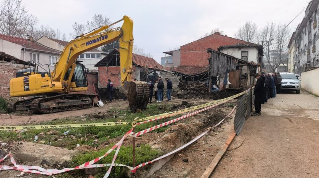 Site kazısında bulundu, t&uuml;m &ccedil;alışmalar hemen durduruldu! Ev yapacaklardı neler neler bulundu 7