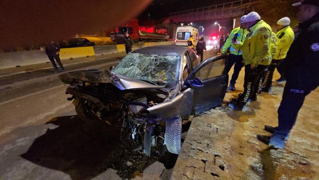 Karab&uuml;k te hareketli gece!  &Uuml;fleme pazarlığı  kamerada: "Hangisi yararıma?" 1