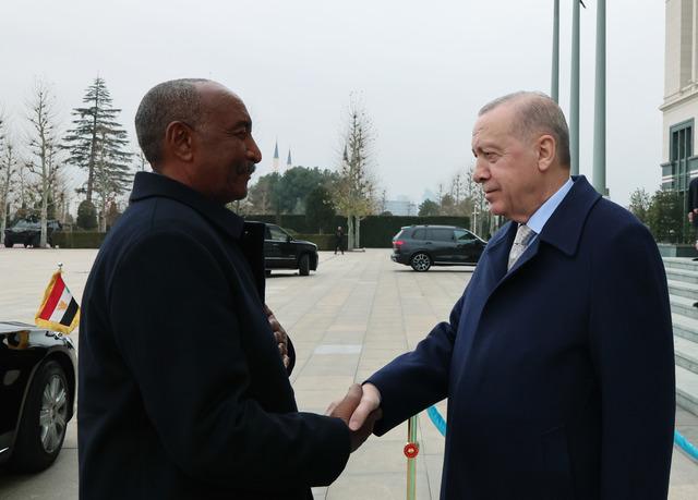 Ankara da kritik temas: Cumhurbaşkanı Erdoğan, Sudan Egemenlik Konseyi Başkanı Burhan ı kabul etti 1