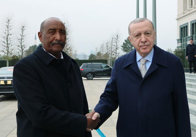 Ankara da kritik temas: Cumhurbaşkanı Erdoğan, Sudan Egemenlik Konseyi Başkanı Burhan ı kabul etti 2