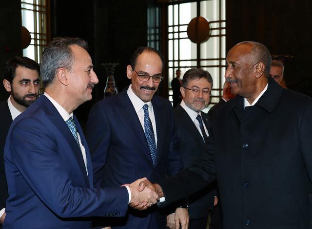 Ankara da kritik temas: Cumhurbaşkanı Erdoğan, Sudan Egemenlik Konseyi Başkanı Burhan ı kabul etti 7