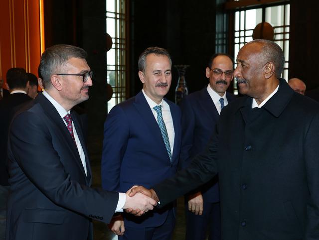 Ankara da kritik temas: Cumhurbaşkanı Erdoğan, Sudan Egemenlik Konseyi Başkanı Burhan ı kabul etti 8