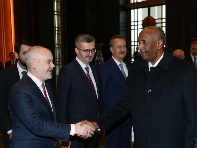 Ankara da kritik temas: Cumhurbaşkanı Erdoğan, Sudan Egemenlik Konseyi Başkanı Burhan ı kabul etti 9