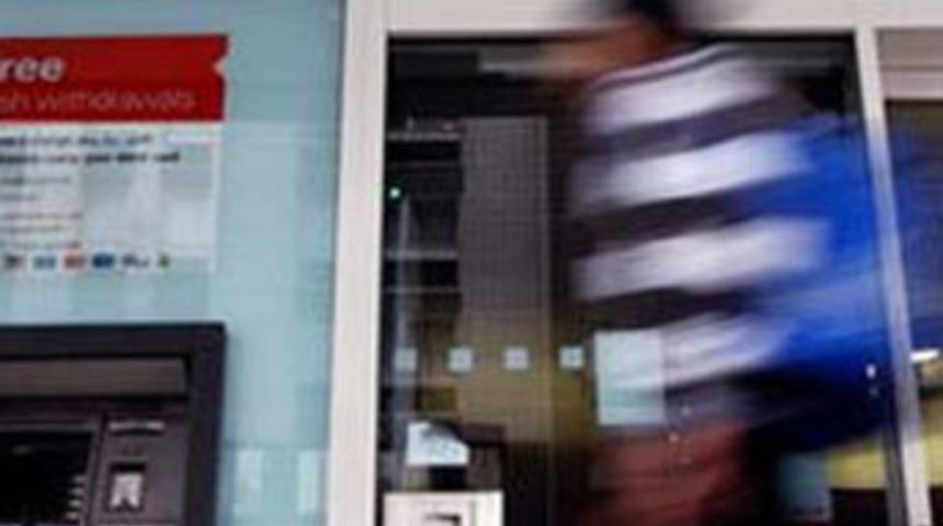 Ünlü bankaya 'dolandırıcılık' cezası
