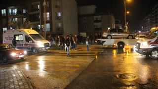 Otomobille çarpışan ticari araç yan yattı: 7 yaralı