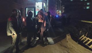 Apartmanda yangın paniği: 15 kişi dumandan etkilendi