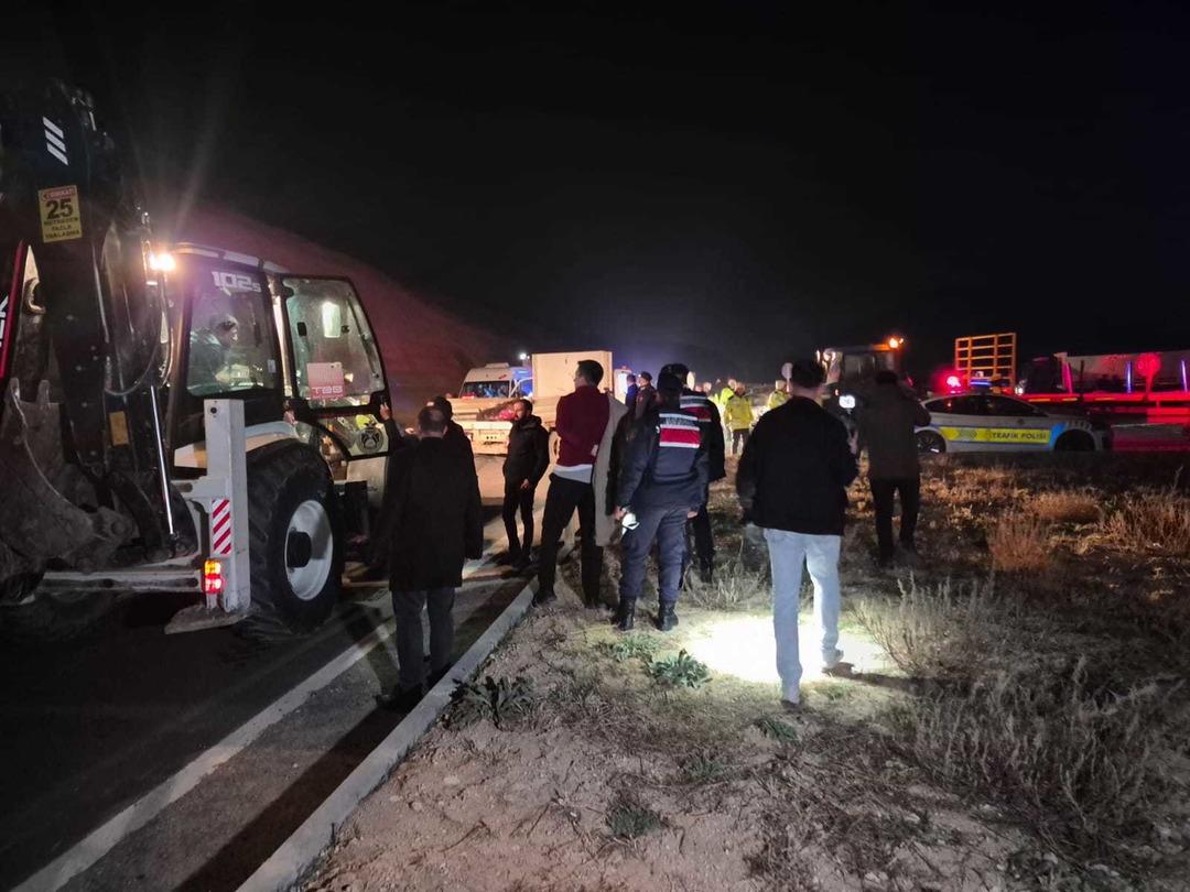 Yer: Malatya! Milyonluk yarış tayları &ccedil;iftlikten ka&ccedil;tı: Ekipler seferber oldu 2