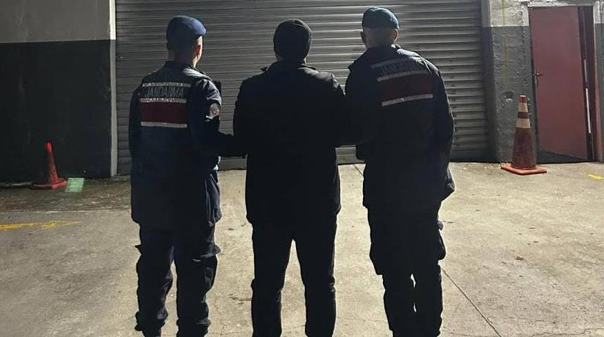 &Ccedil;ocuk istismarından aranan şahıs yakalanarak cezaevine g&ouml;nderildi