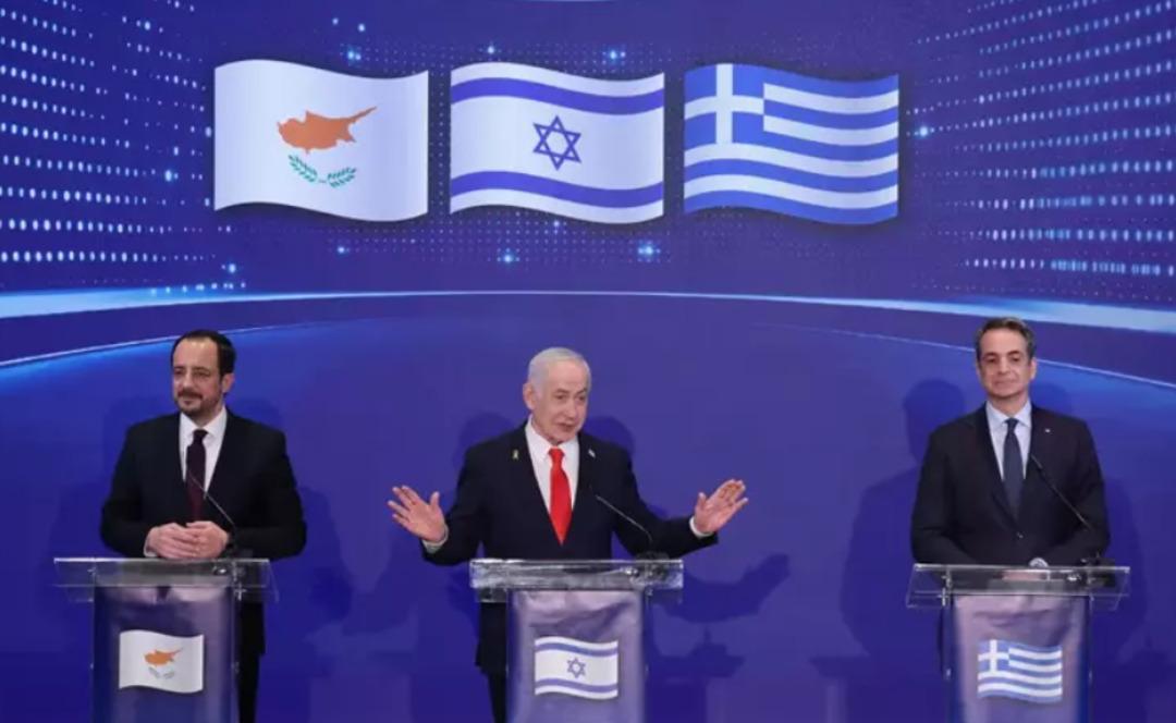 Ankara da d&uuml;şen Libya u&ccedil;ağı i&ccedil;in  sabotaj  iddiası! İki &uuml;lkeyi işaret etti:  Aynı saatlerde fotoğraf verdiler  3