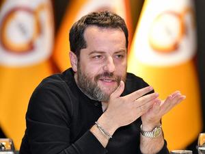 SON DAKİKA| Futbolda bahis soruşturması: 14'ü futbolcu 29 gözaltı: Aralarında Erden Timur da var!