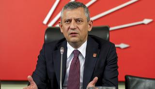 &Ouml;zg&uuml;r &Ouml;zel&rsquo;den anket itirafı! &lsquo;AK Parti&rsquo; detayını anlattı: &ldquo;Buna &ouml;zeleştirel bakıyoruz&rdquo;